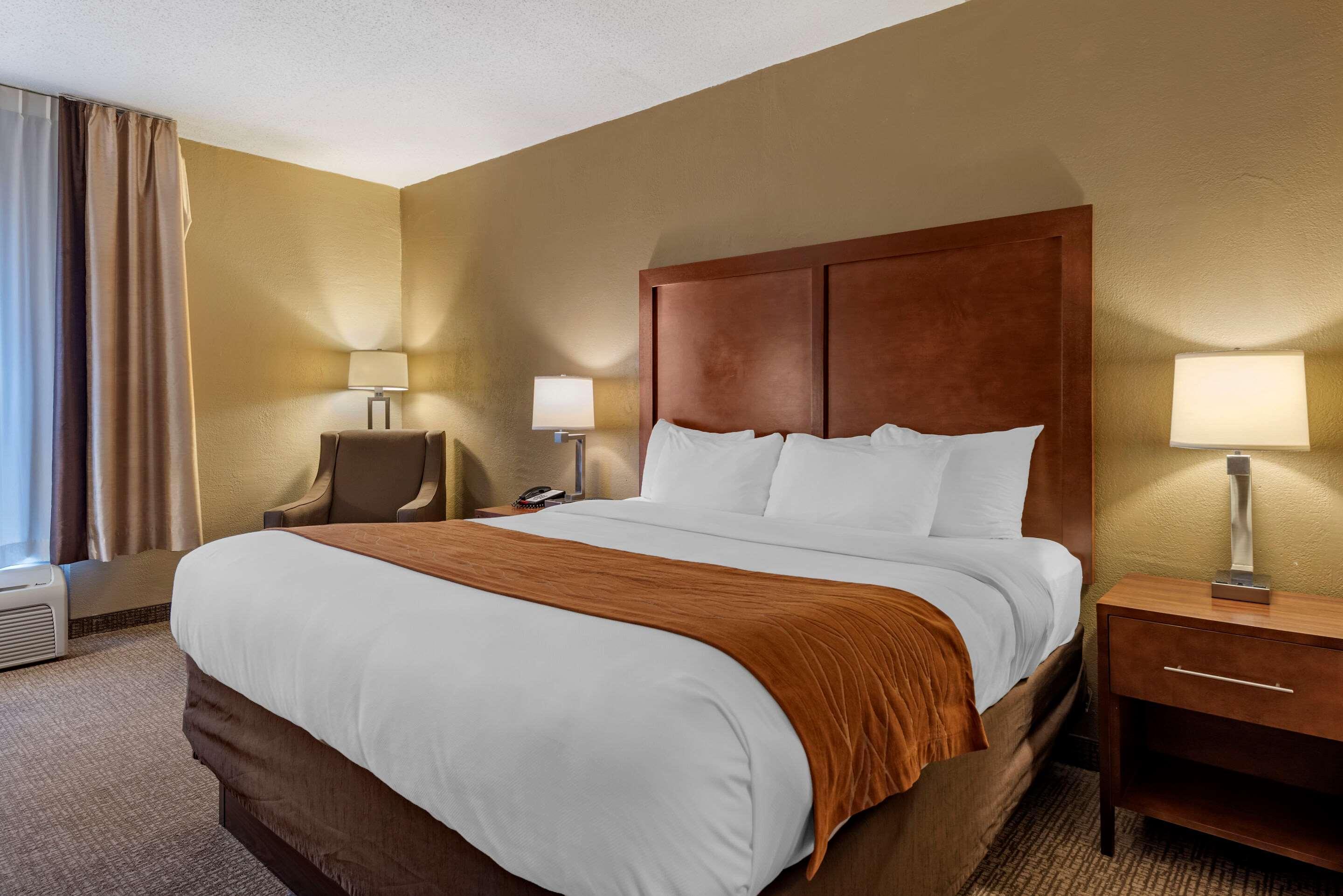 Comfort Inn Madison Exterior photo