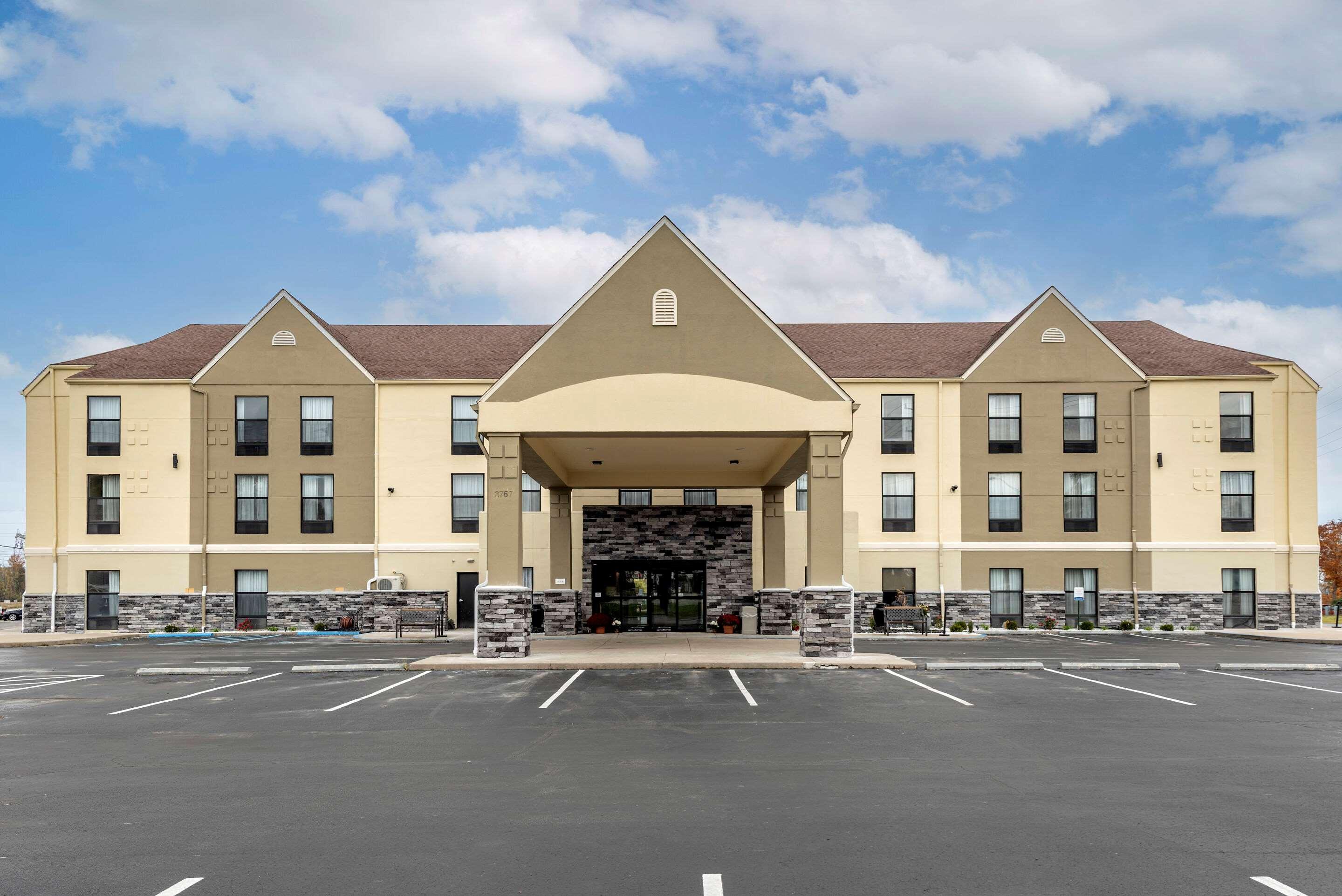 Comfort Inn Madison Exterior photo